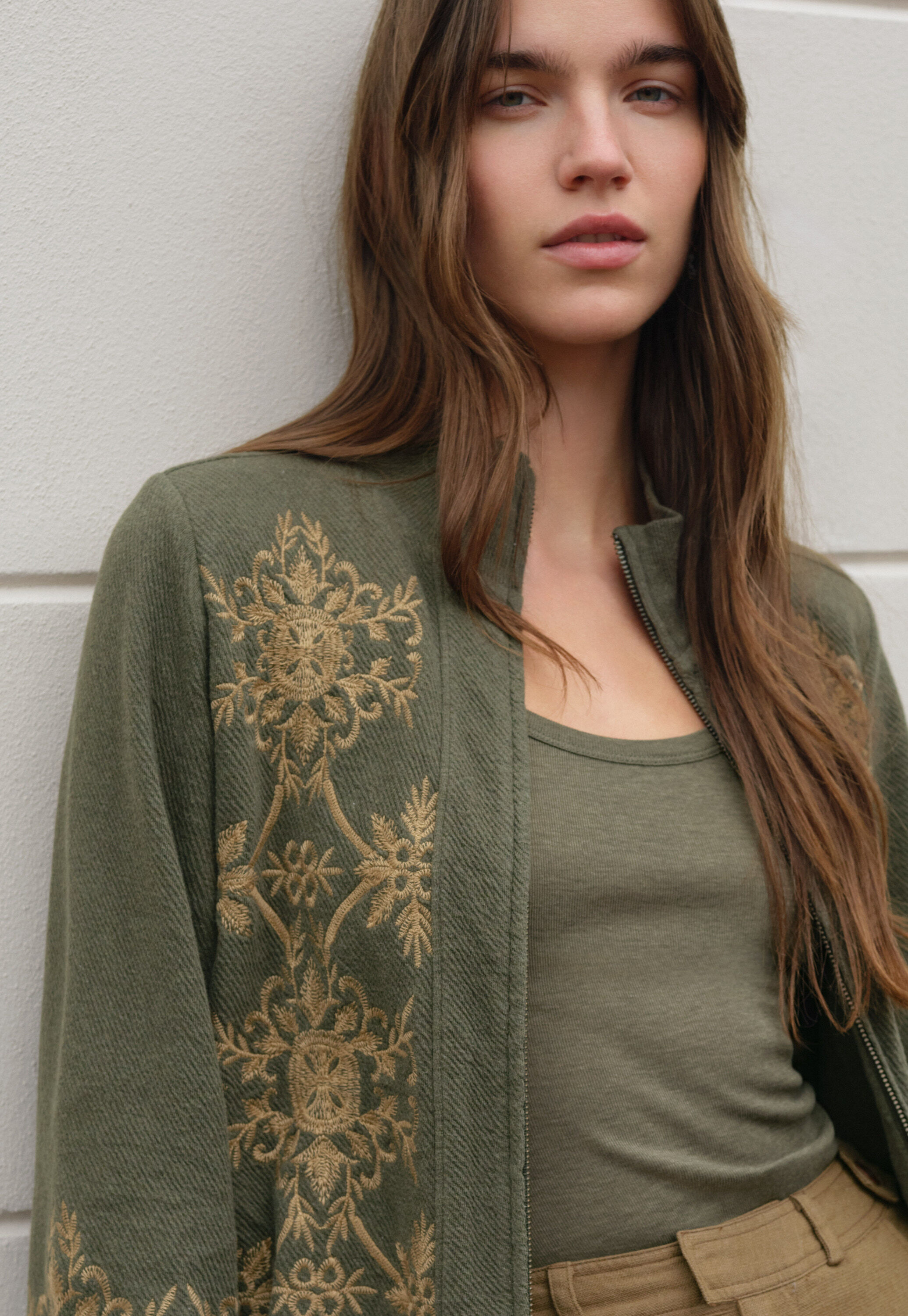 Bestickte Jersey-Jacke, Dunkelgr&uuml;n, large