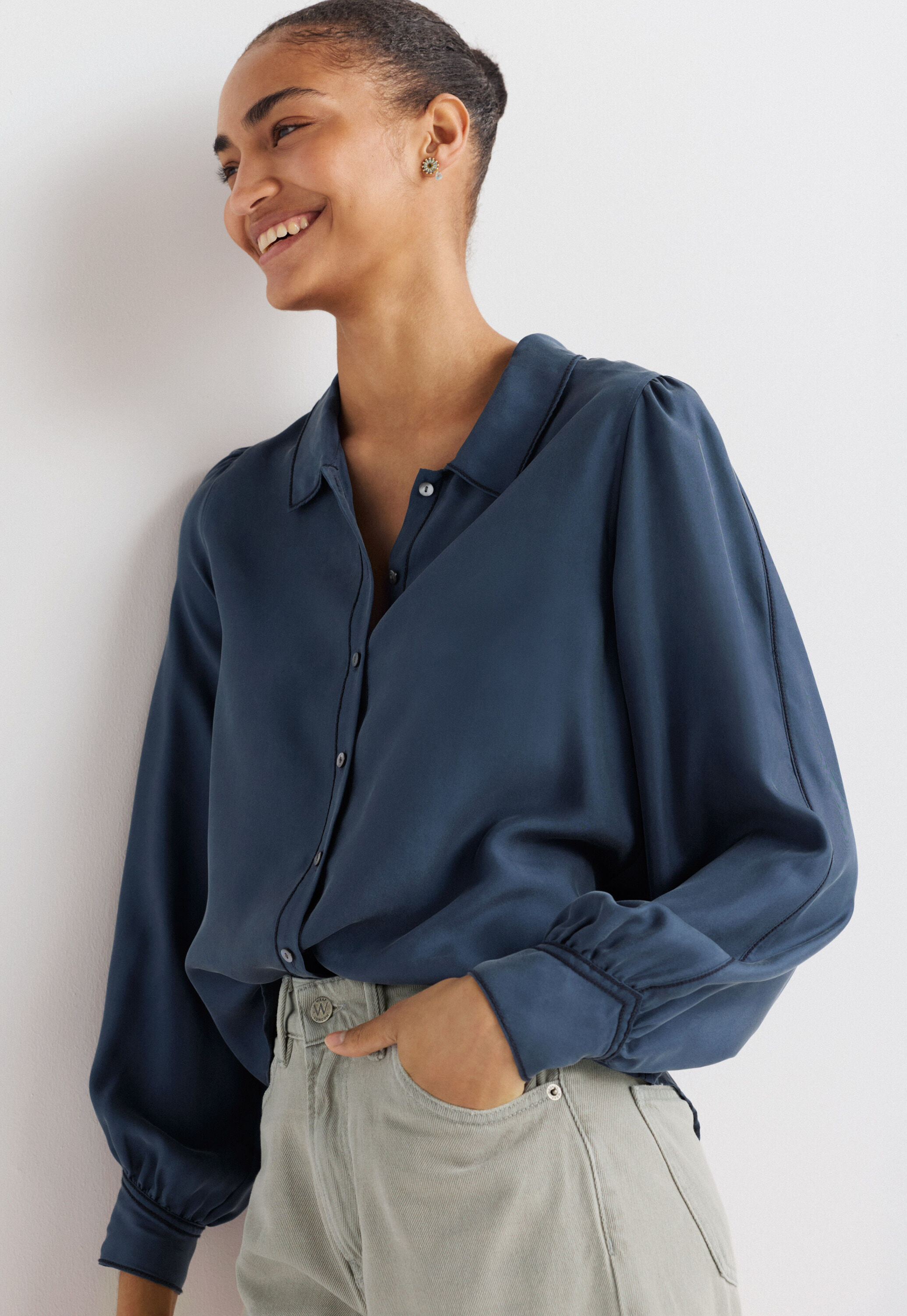 Bluse mit Biesen
