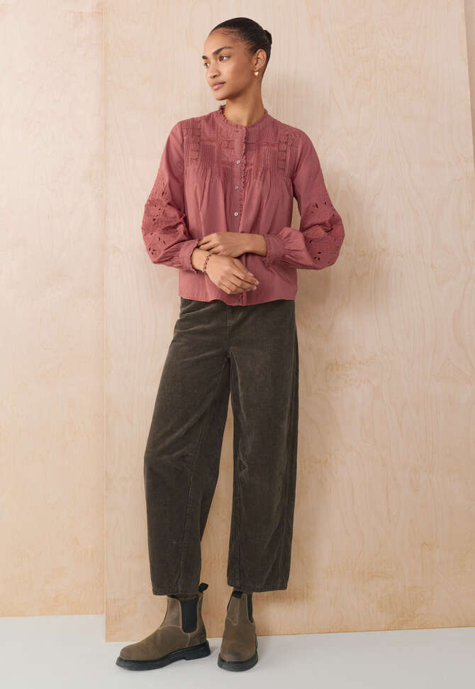 Bluse mit Spitze und Biesen, Himbeerrosa, completeTheLook