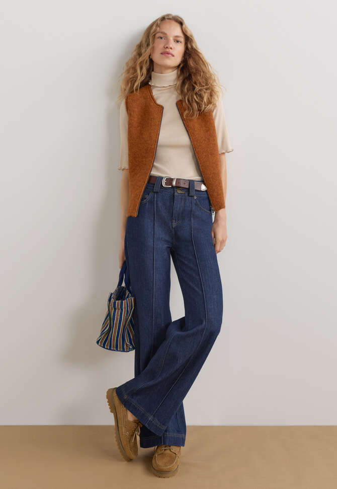 Flie&szlig;ende Jeans mit weitem Bein, Gesp&uuml;lte Waschung, completeTheLook